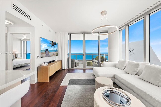 Building Photo - 6899 Collins Ave