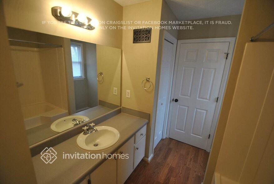 Building Photo - 182 Shallow Ridge Ln NE