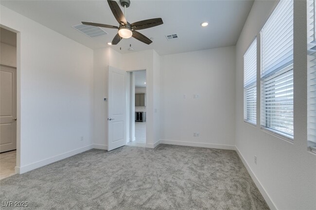Building Photo - 257 Piazzetta Pl