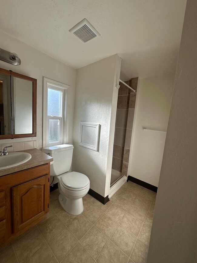 Building Photo - Seaj3701 Fir Grove Mobile Park