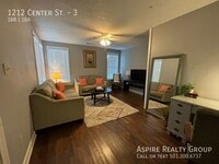 Building Photo - 1212 Center St