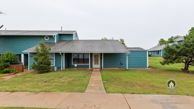 Building Photo - Charming Updated Gem Near Quail Springs!