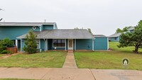 Building Photo - Charming Updated Gem Near Quail Springs!