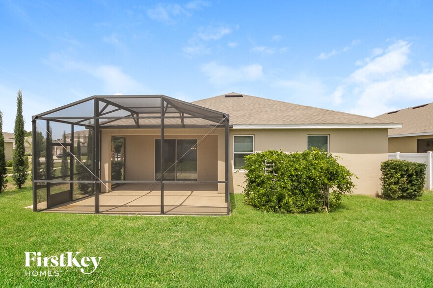 Building Photo - 1161 Merion Dr