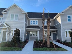 Building Photo - 6407 Brook Village Cove