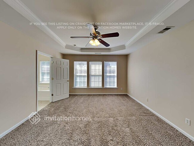 Building Photo - 3009 Azalea Hills Dr