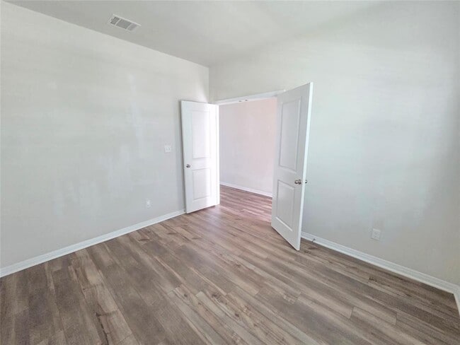 Building Photo - 3034 Mill Run Bnd