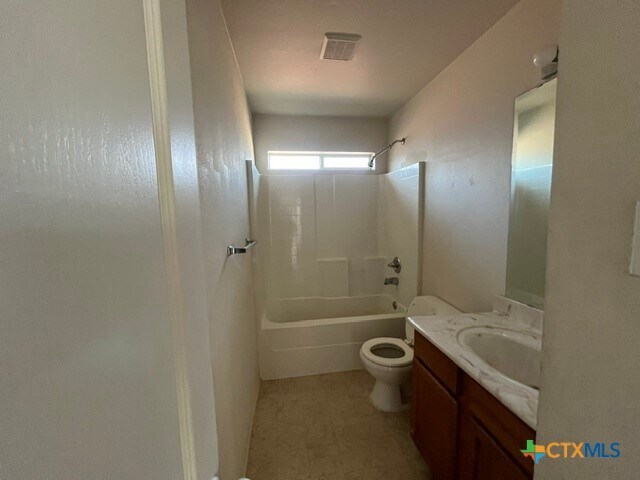 Building Photo - 414 Brittney Way