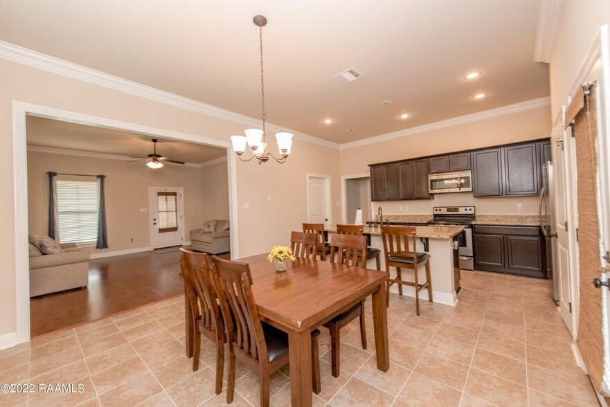 Building Photo - 106 Kohen Luke Dr