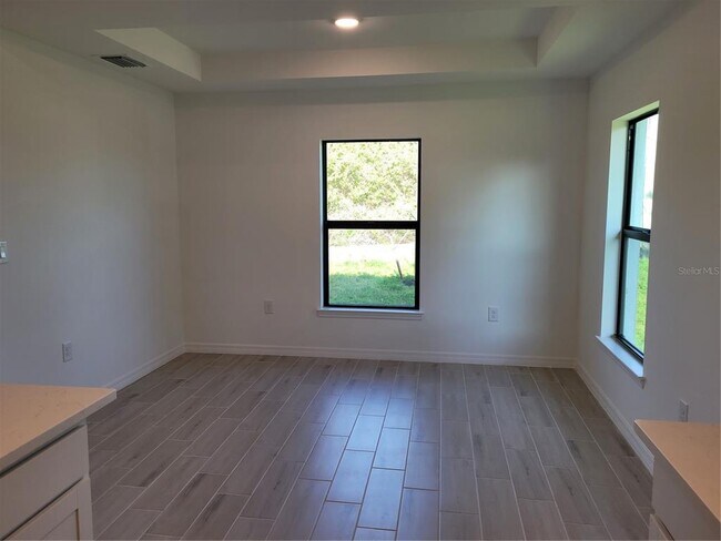 Building Photo - 6305 Shaw St