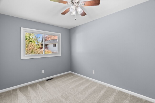 Building Photo - 312 Lemonwood Dr