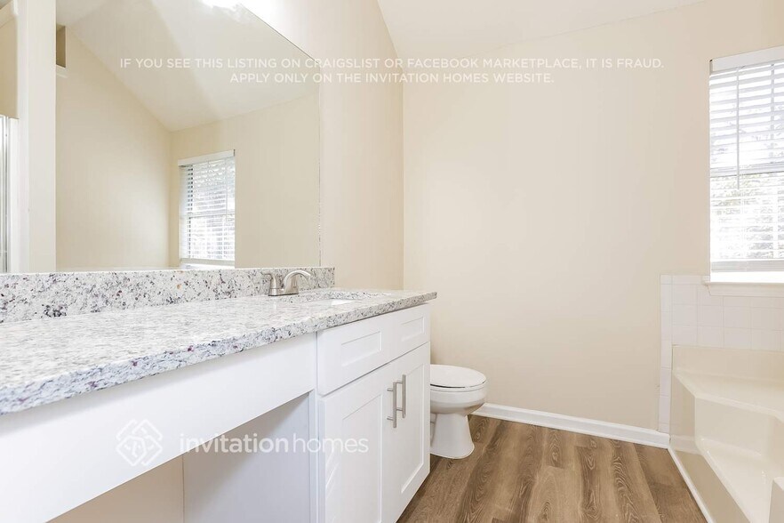 Building Photo - 3647 Arrowhead Pl