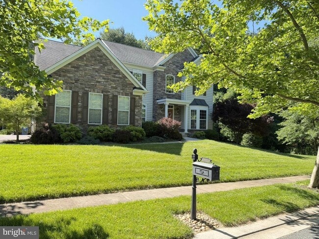 Building Photo - 9804 Anvil Ct