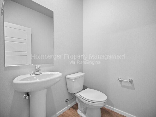 Building Photo - 5817 W Georgetown Ln