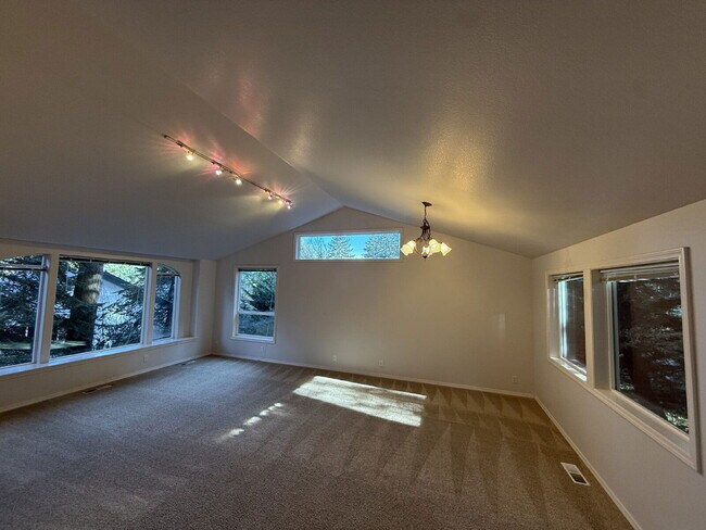 Building Photo - 3834 Brighton Ave