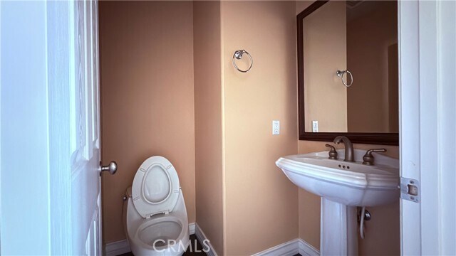Building Photo - 8658 Edelweiss Dr