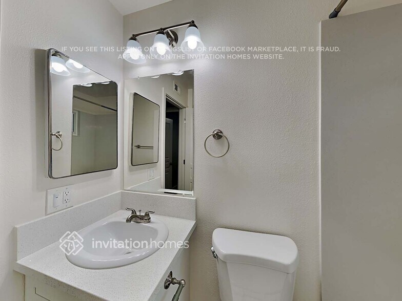 Building Photo - 6716 Donerail Dr