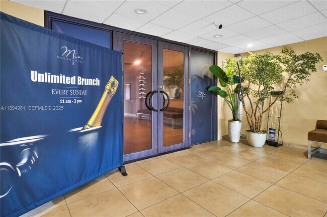 Building Photo - 1985 S Ocean Dr