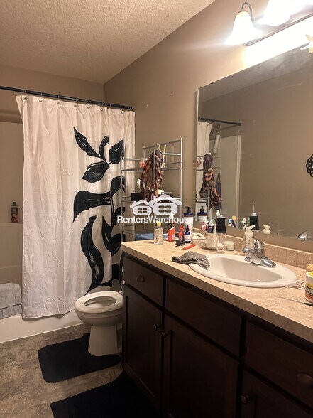 Building Photo - 16227 Unity St NW