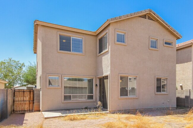 Building Photo - 6046 W Illini St