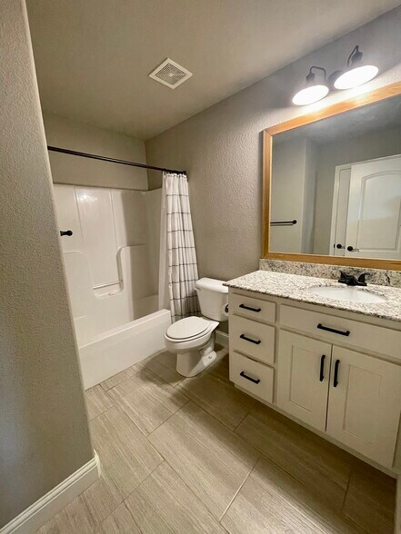 Building Photo - 3761 Barton Spring St