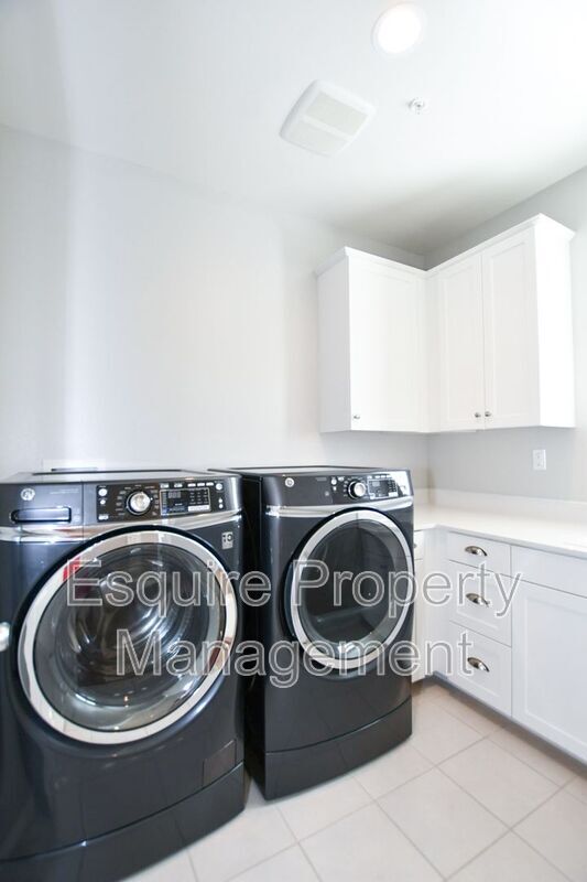 Building Photo - 173 Stage Trail Rd.