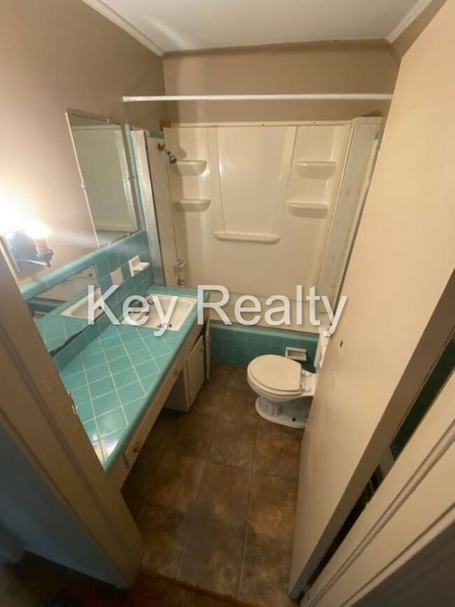 Building Photo - 2908 Kathy Ann St