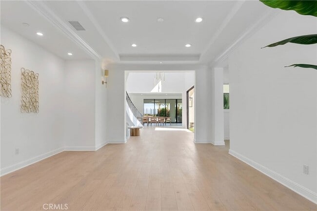 Building Photo - 20448 Liverpool Way