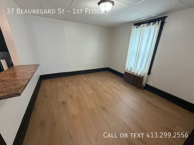 Building Photo - 37 Beauregard St