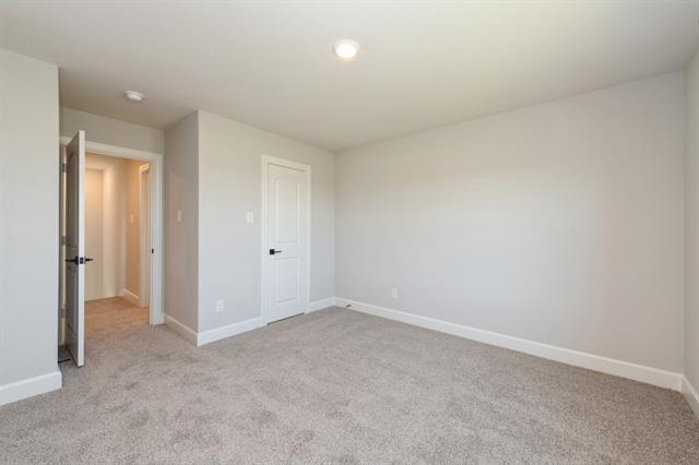 Building Photo - 601 Brookside Dr