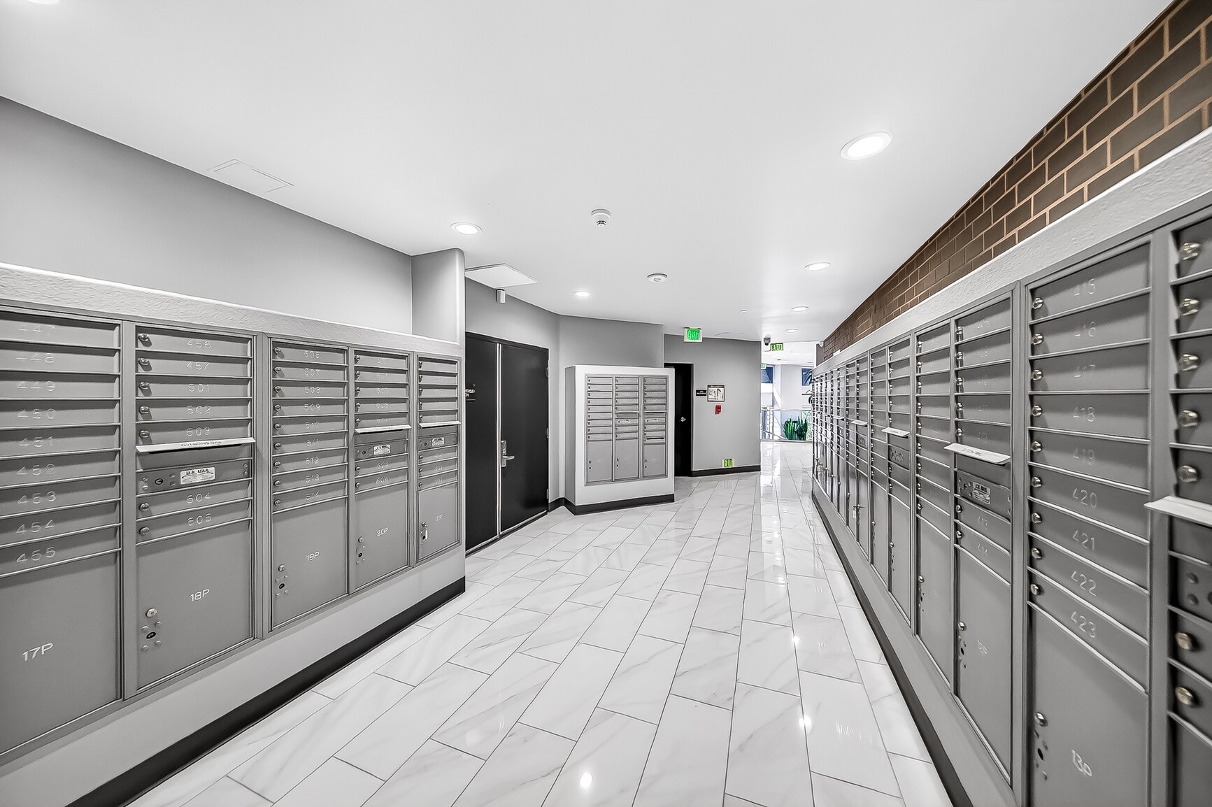 Building Photo - 629 Traction Ave