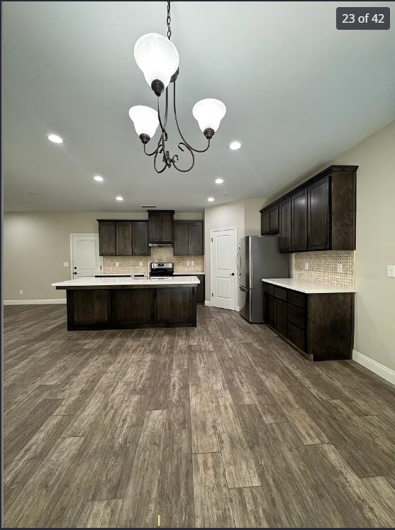 Building Photo - 7303 Whiskey Creek Dr
