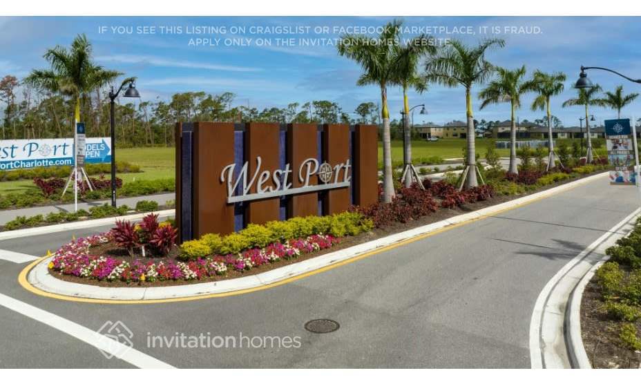 Building Photo - 2011 E Landings Wy