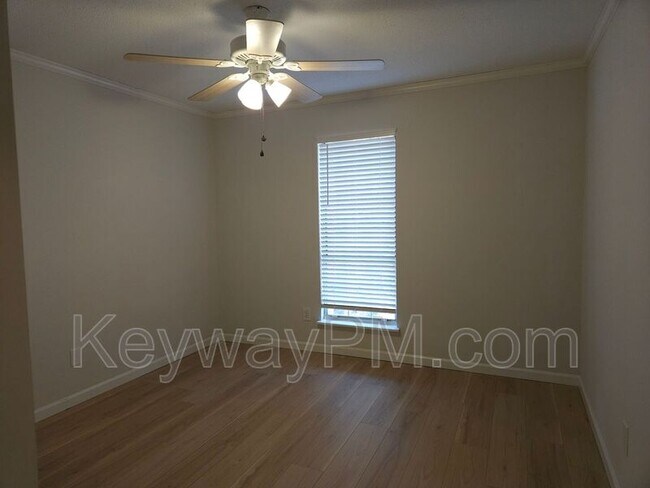 Building Photo - 4756 Red Leaf Way