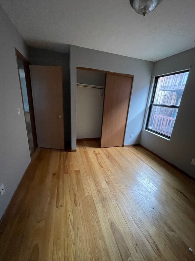 Building Photo - 72 Chittenden Ave