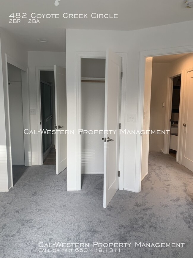 Building Photo - 482 Coyote Creek Cir