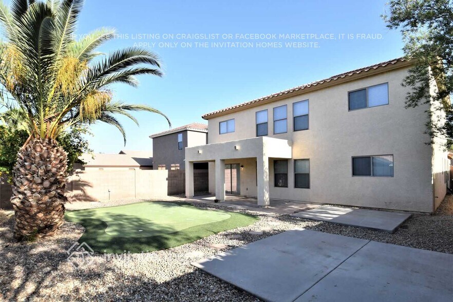 Building Photo - 1938 W San Tan Hills Dr