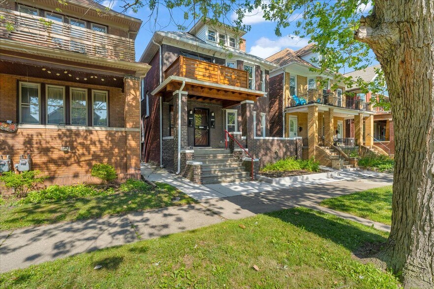 Building Photo - 5238 Commonwealth St