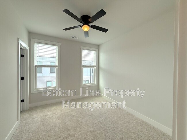 Building Photo - 4023 Tundra Rd