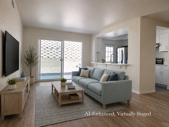 Building Photo - Private But Close to Everything in Oceanside!