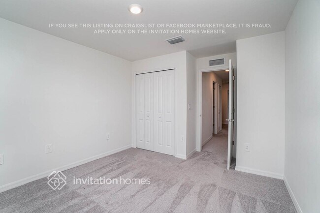 Building Photo - 7169 Greenwood Park Cir