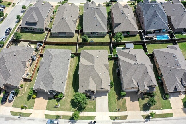 Building Photo - 16108 Gladewater Terrace