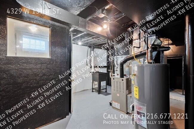 Building Photo - 4329 W 131st St