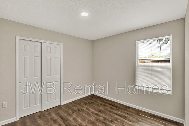 Building Photo - 10514 Monaco Dr