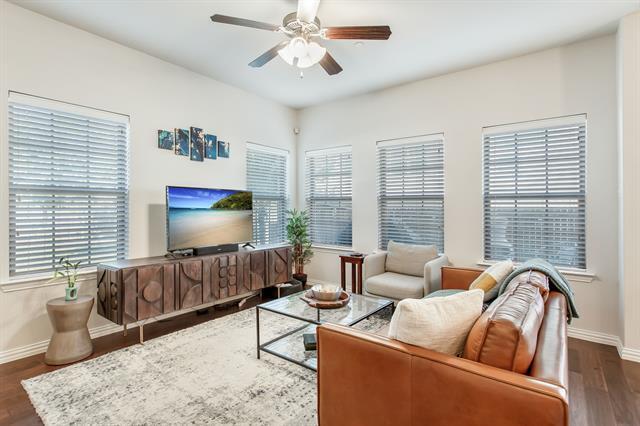 Building Photo - 932 Brookville Ct