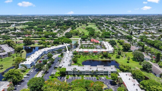 Building Photo - 2700 Fiore Way