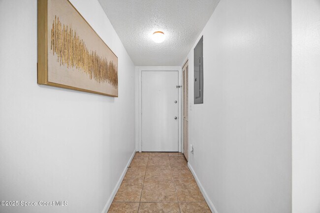 Building Photo - 3001 Sand Trap Ln