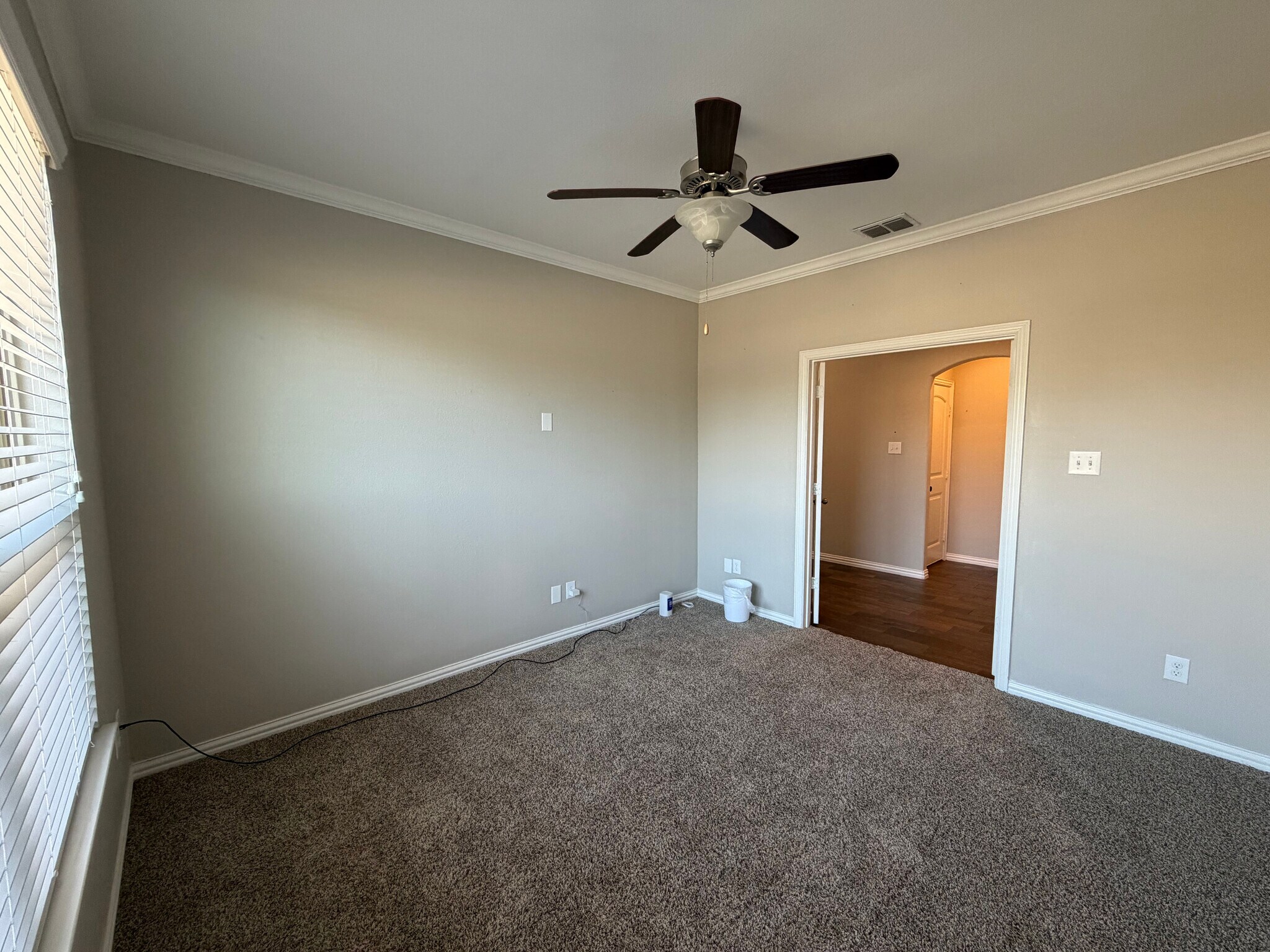 Building Photo - Room in House on Zanna Grace Way