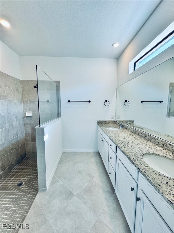 Building Photo - 14636 Palamos Cir