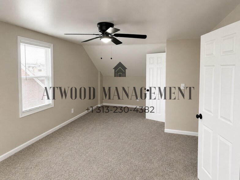 Building Photo - Coming Soon – Beautifully Updated Home *Coming Soon (Move-in ready by 6/1 or Sooner)*!